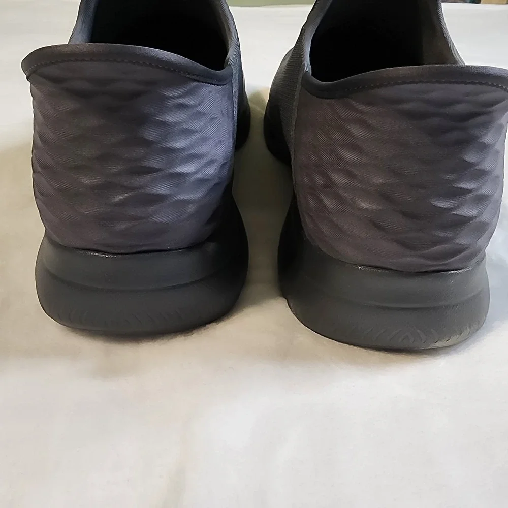 Skechers Slip-ins Summits High Range Dark Gray Sneakers 13 New W/box, Wide Fit